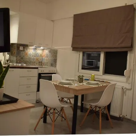 360° City Center Loft With Parking Apartment